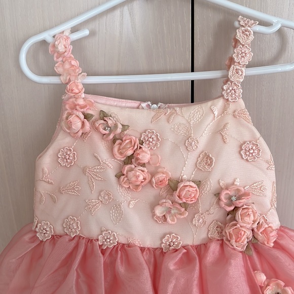 BEAUTIFUL, 1-OF-A-KIND CUSTOM-MADE peach/coral PARTY DRESS! Size 3-4T. - Picture 3 of 6